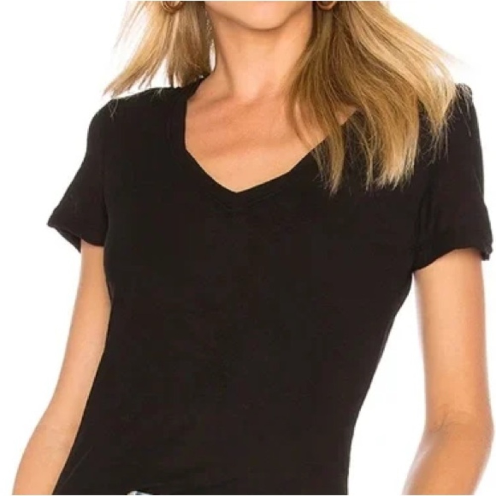 Henne Black Short Sleeve Tee